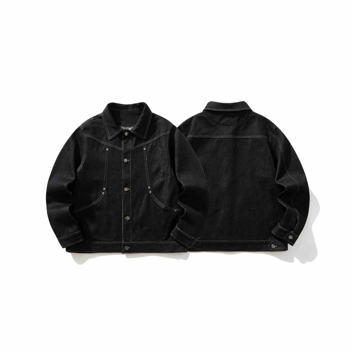 Casaco Denim Preto Masculino — Corte Largo com Rebites e Lapela